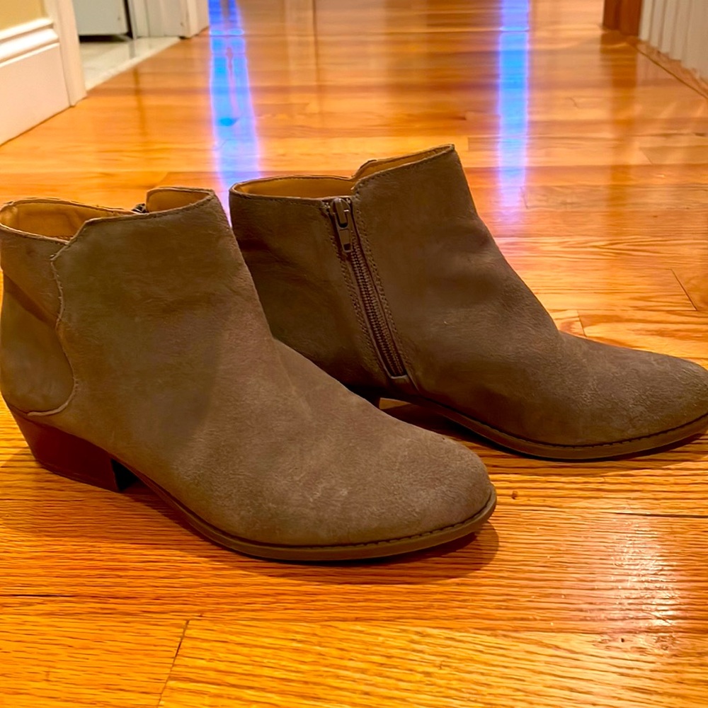 Sole Society suede booties